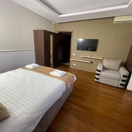 Therme Airport Resort Corbeanca Bagian luar foto