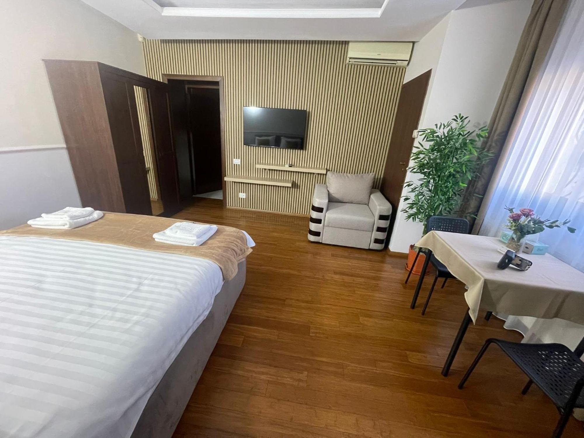Therme Airport Resort Corbeanca Bagian luar foto