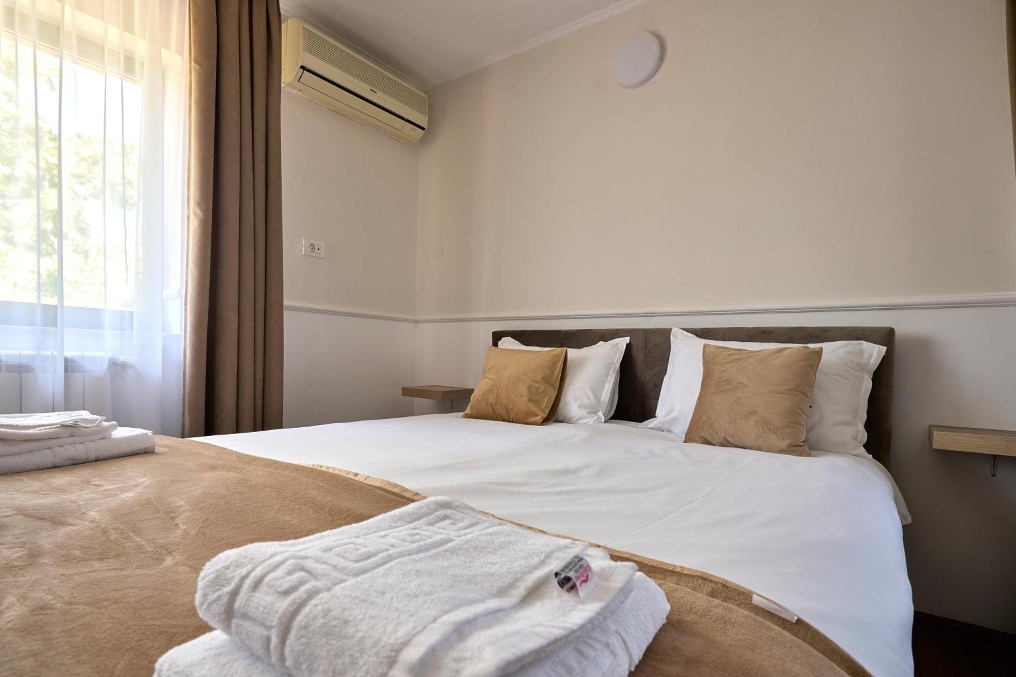 Therme Airport Resort Corbeanca Bagian luar foto