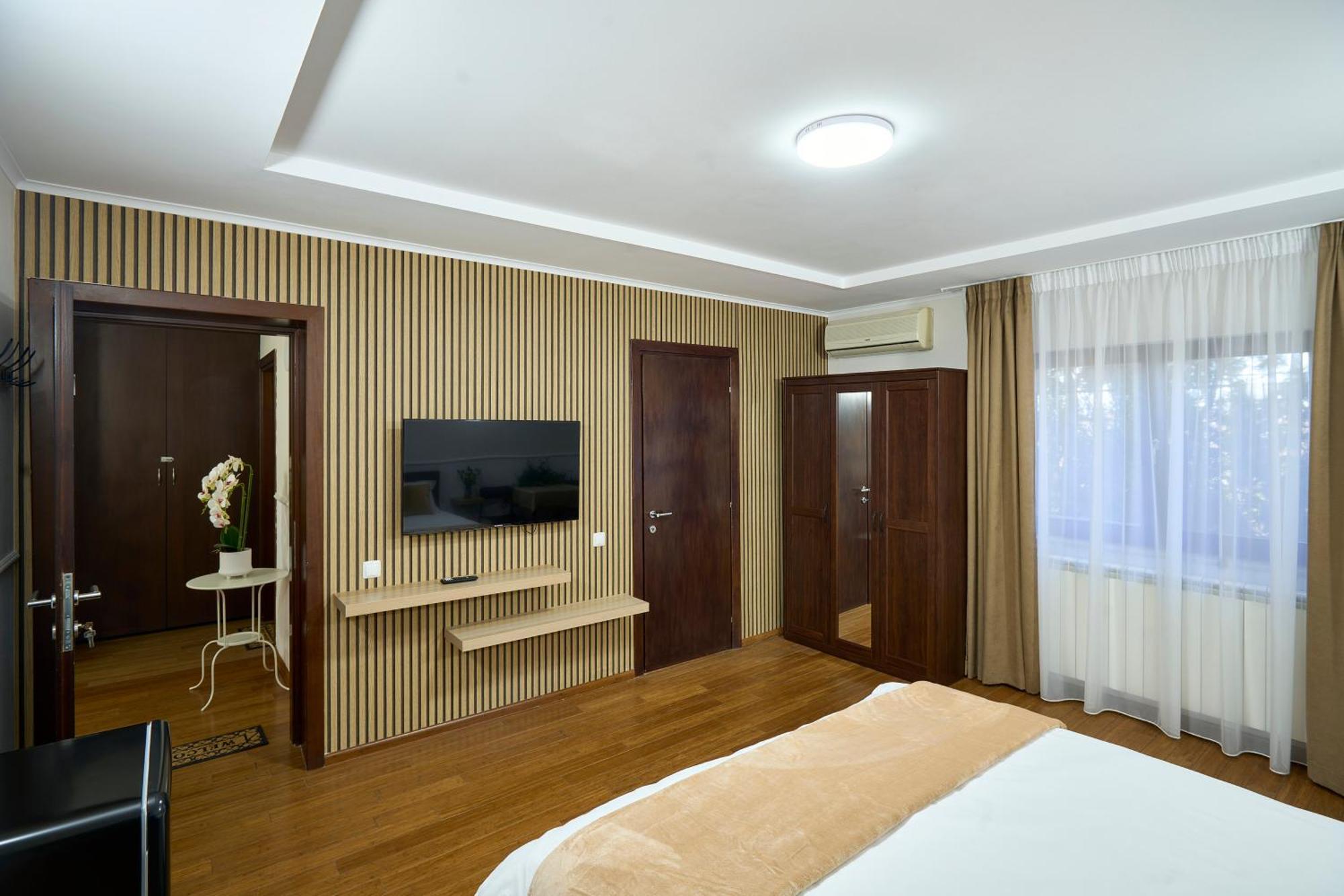 Therme Airport Resort Corbeanca Bagian luar foto