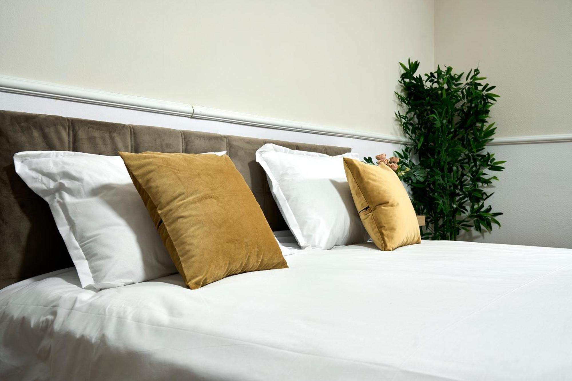 Therme Airport Resort Corbeanca Bagian luar foto
