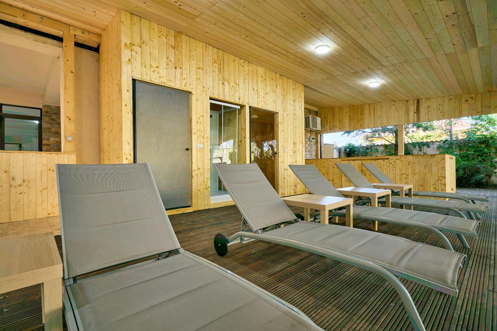 Therme Airport Resort Corbeanca Bagian luar foto